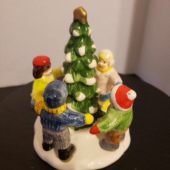 Department 56 Sno-Jet Snowmobile & Kids Around The Tree - Picture 4 of 7